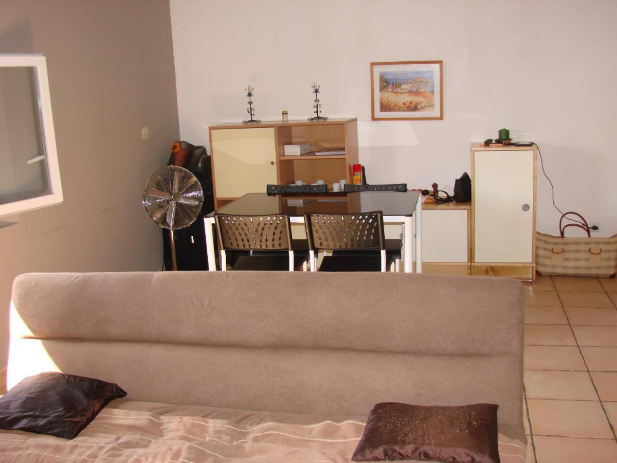 25 Fm 2 D Daire Coursan Dış mekan fotoğraf